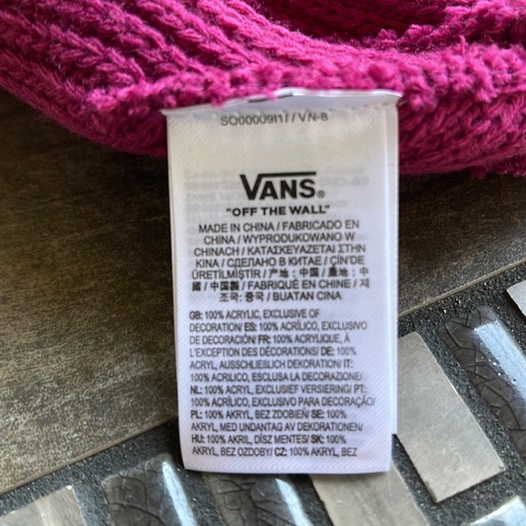Vans MN Core Basics Beanie Raspberry Magenta WMNS - Picture 5 of 13